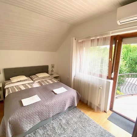 Do-Ti Apartmanhaz Balatonlelle Ngoại thất bức ảnh