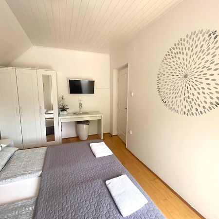 Do-Ti Apartmanhaz Balatonlelle Ngoại thất bức ảnh