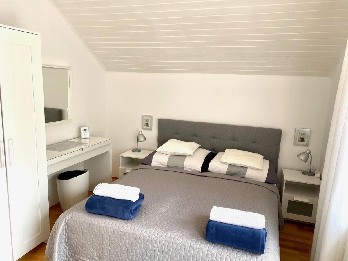 Do-Ti Apartmanhaz Balatonlelle Ngoại thất bức ảnh