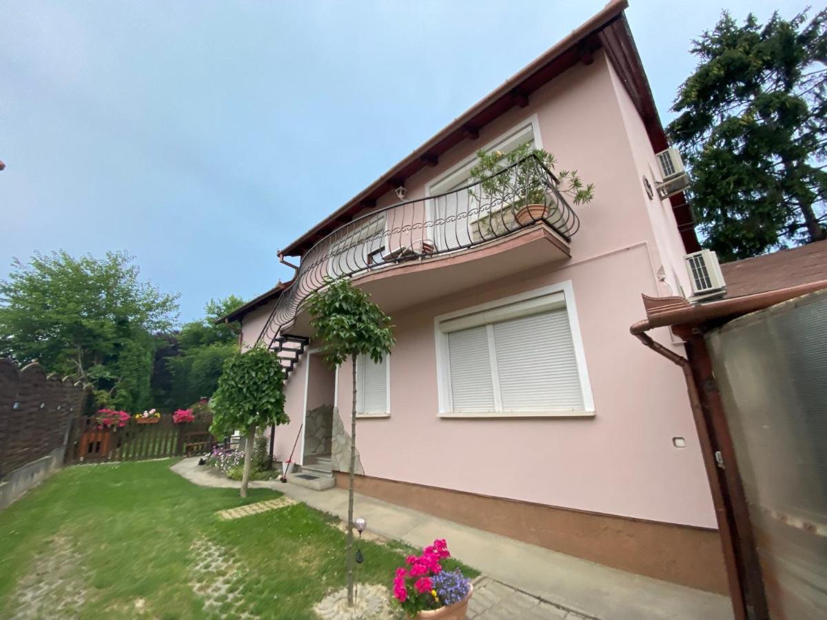 Do-Ti Apartmanhaz Balatonlelle Ngoại thất bức ảnh