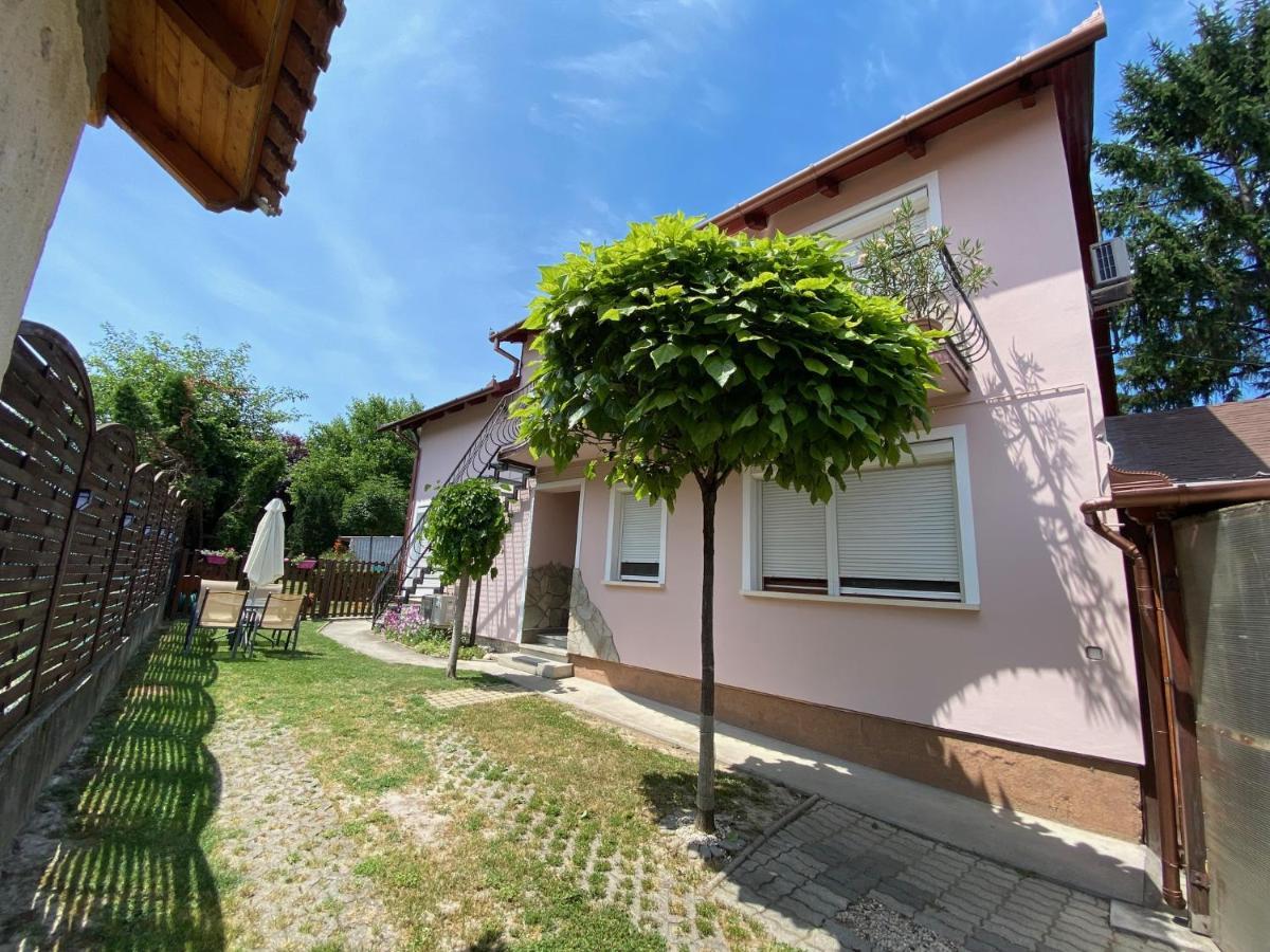 Do-Ti Apartmanhaz Balatonlelle Ngoại thất bức ảnh