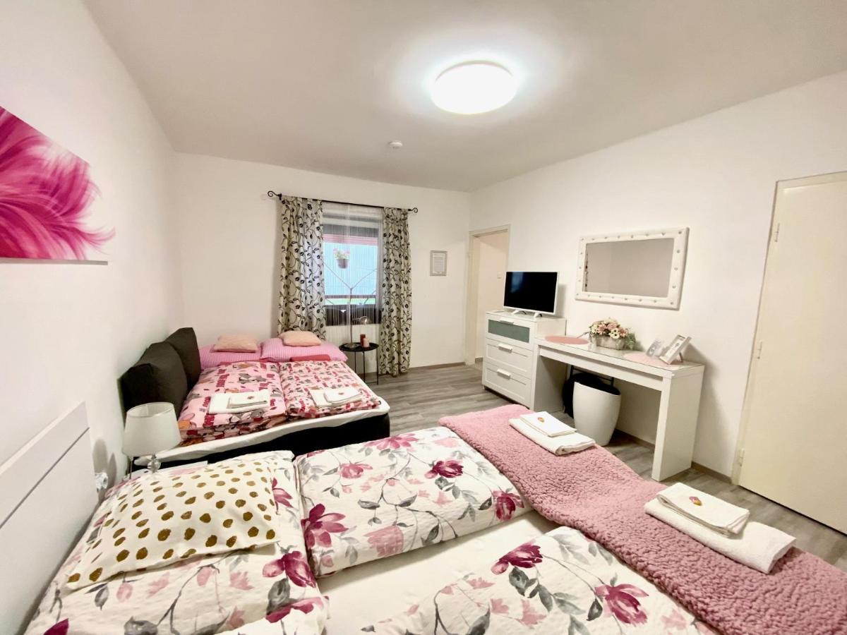 Do-Ti Apartmanhaz Balatonlelle Ngoại thất bức ảnh